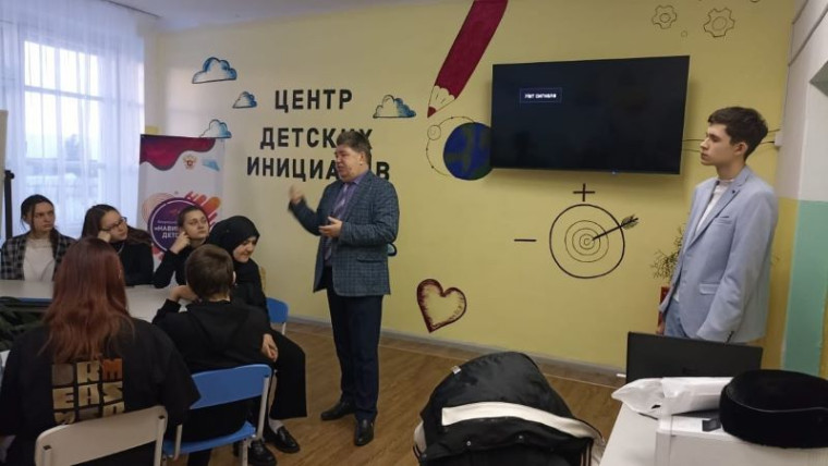 Профориентационная встреча со студентами Канского педагогического колледжа.